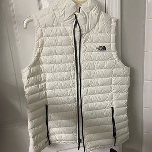 Womens North Face Vest -Large